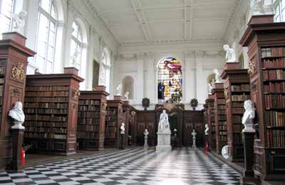wren library, trinity college, cambridge university, cambridge, uk